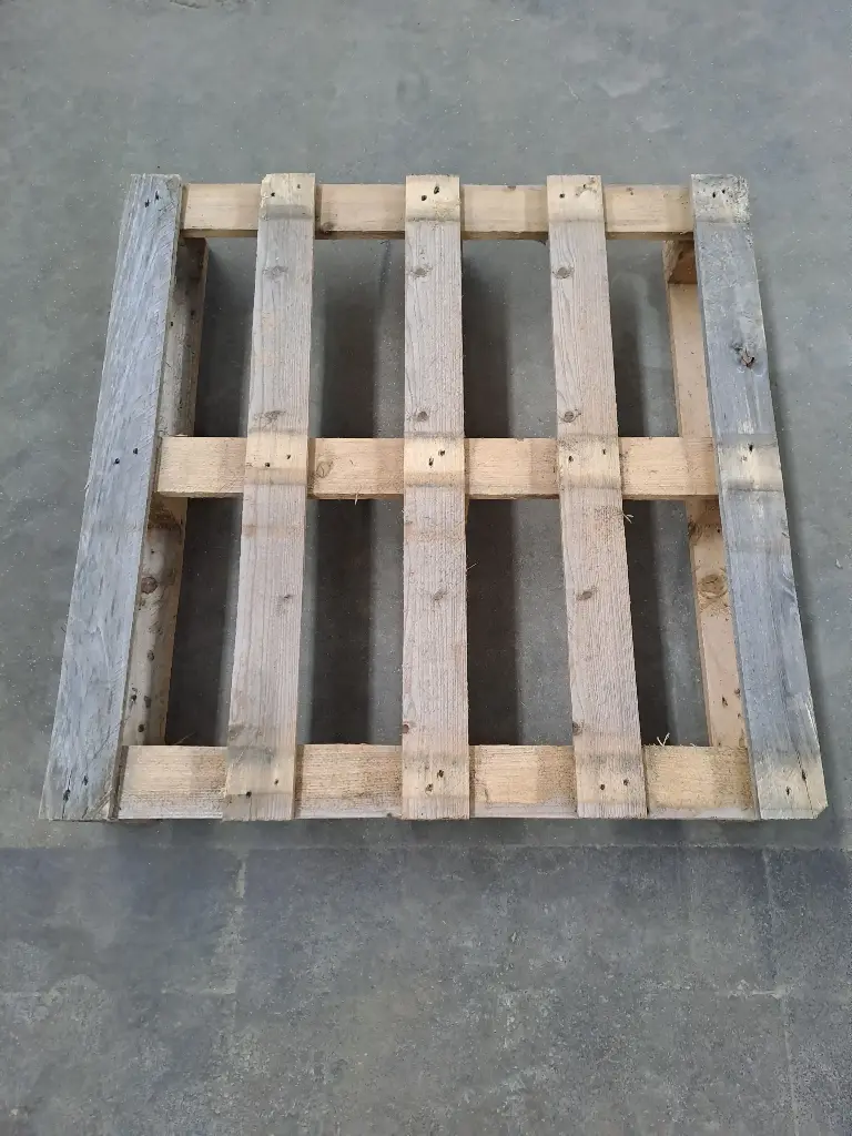 Light pallet 800 x 800